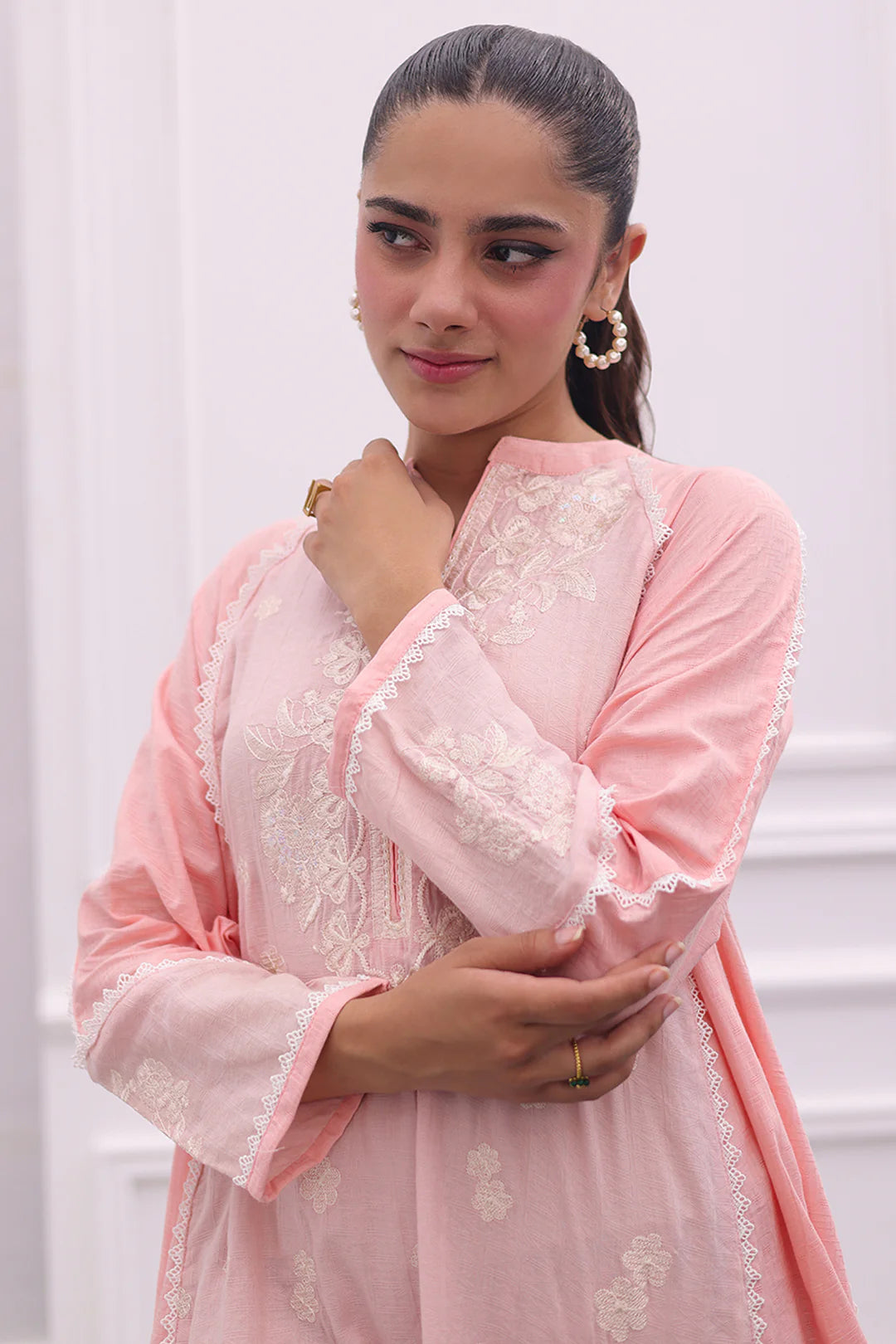 Zellbury Embroidered Jacquard Kurta & Trouser (WPW2120138)