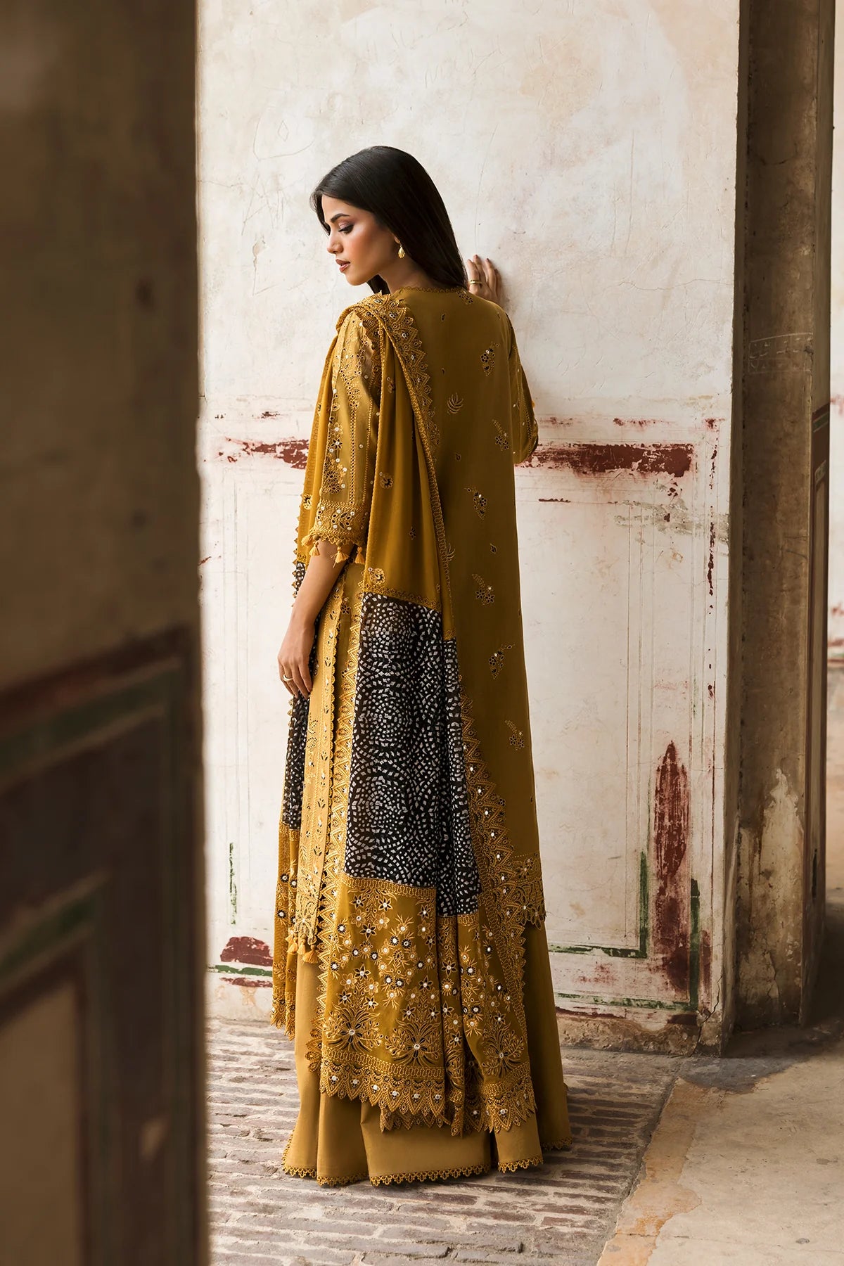 AFROZEH 3Pc Embroidered Lawn Suit Wafa gulbuy.com