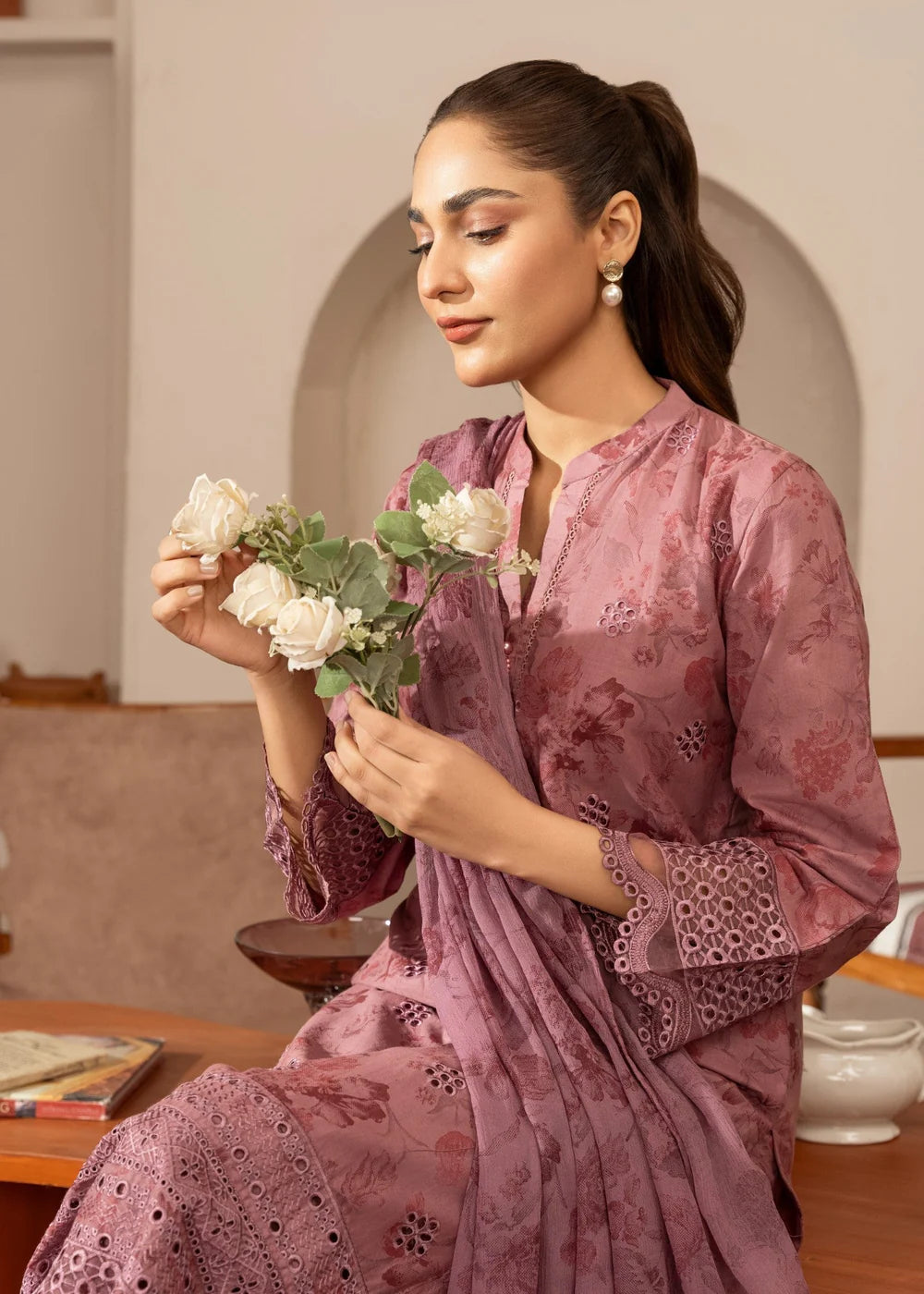 Sahibas By Mirza 3Pc Embroidered Cotton Suit Izrume-Pink gulbuy.com
