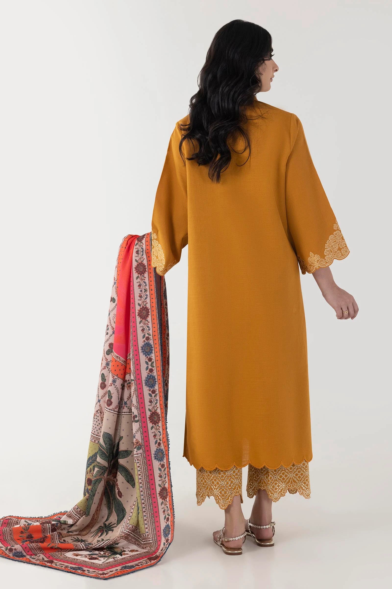 Sana Safinaz 2Pc Embroidered Khaddar Slub Suit FW24ESE322P2T gulbuy.com