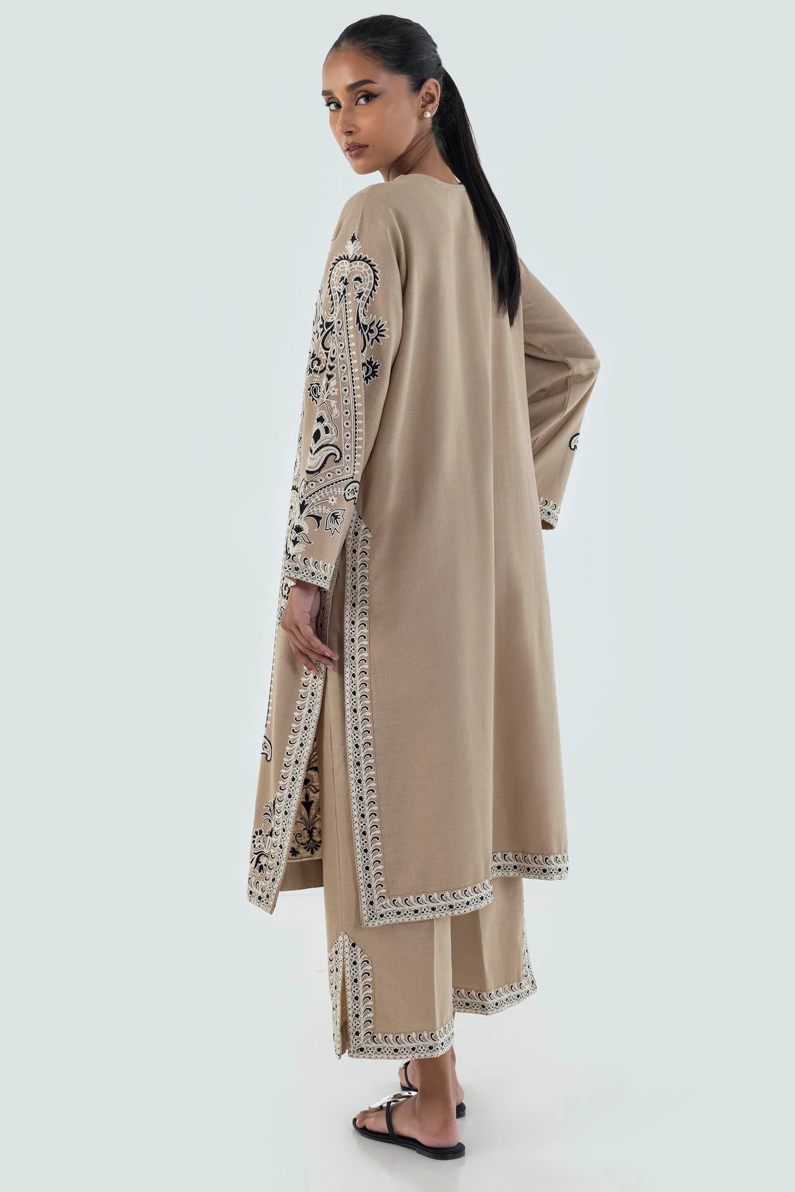 Sana Safinaz 2PC Embroidered Slub Khaddar Suit FW24SGE532P2T gulbuy.com