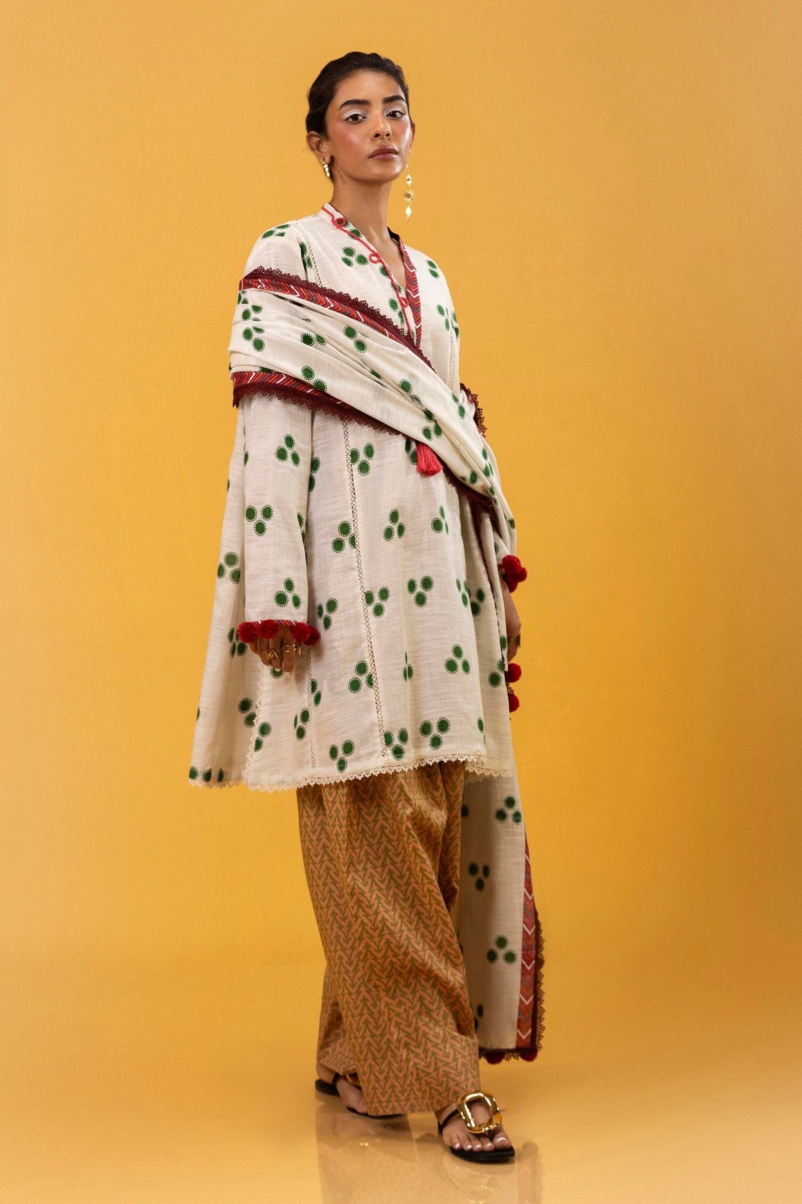 Sana Safinaz 3PC Embroidered & Printed Khaddar Suit (H243-001B-3CQ)