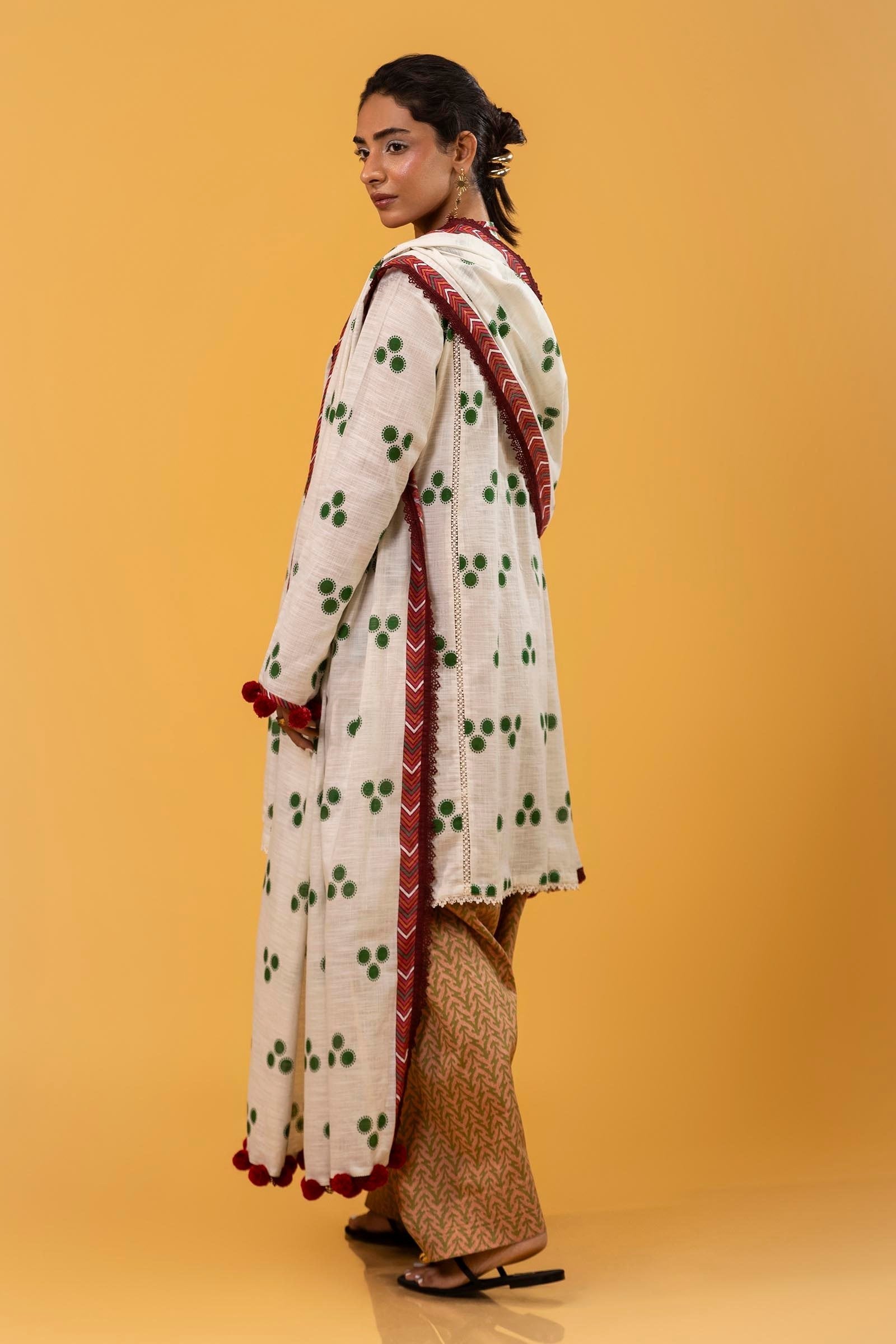 Sana Safinaz 3PC Embroidered & Printed Khaddar Suit (H243-001B-3CQ)