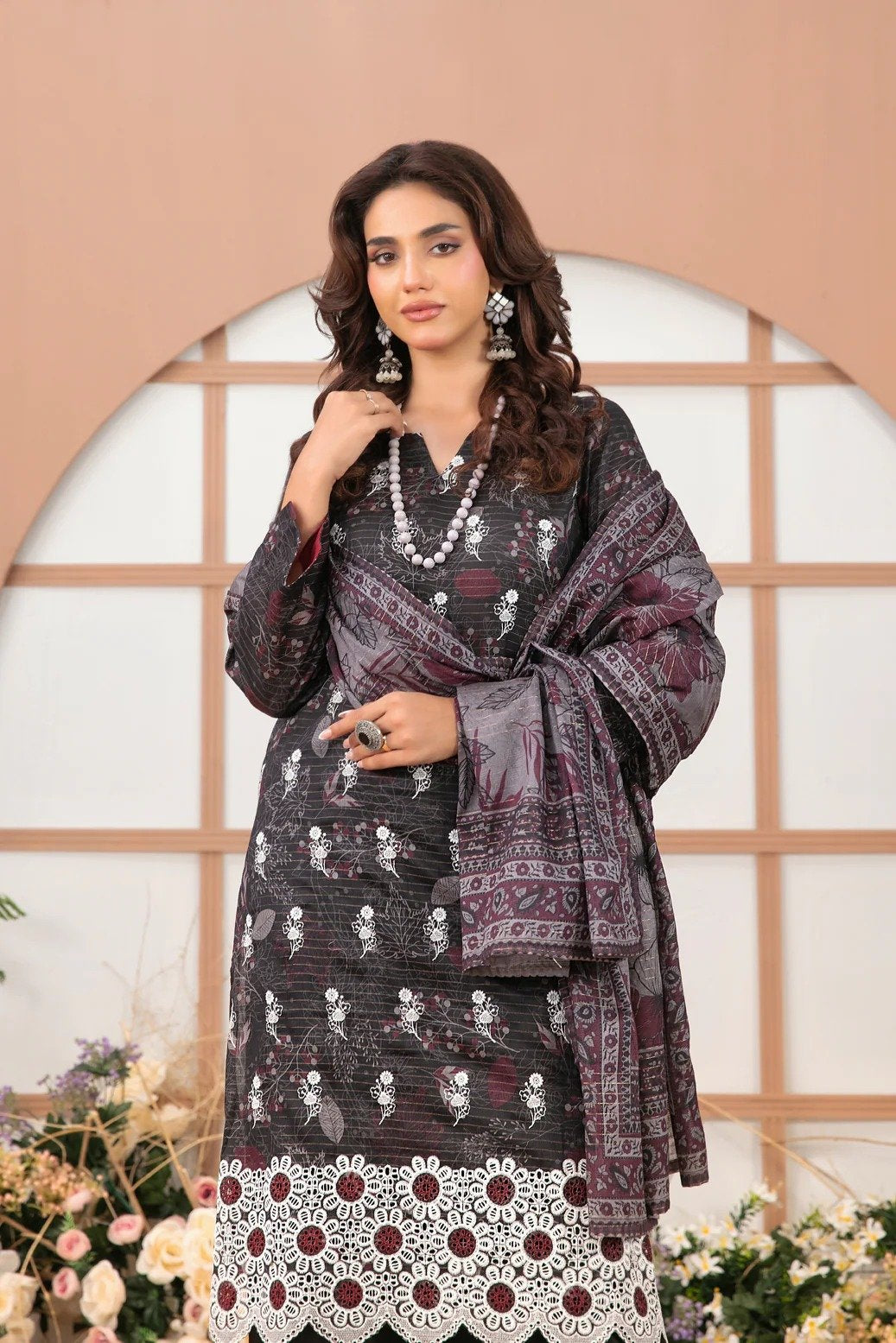 Tawakkal 3Pc Embroidered Lawn Suit D-2059-Basma gulbuy.com