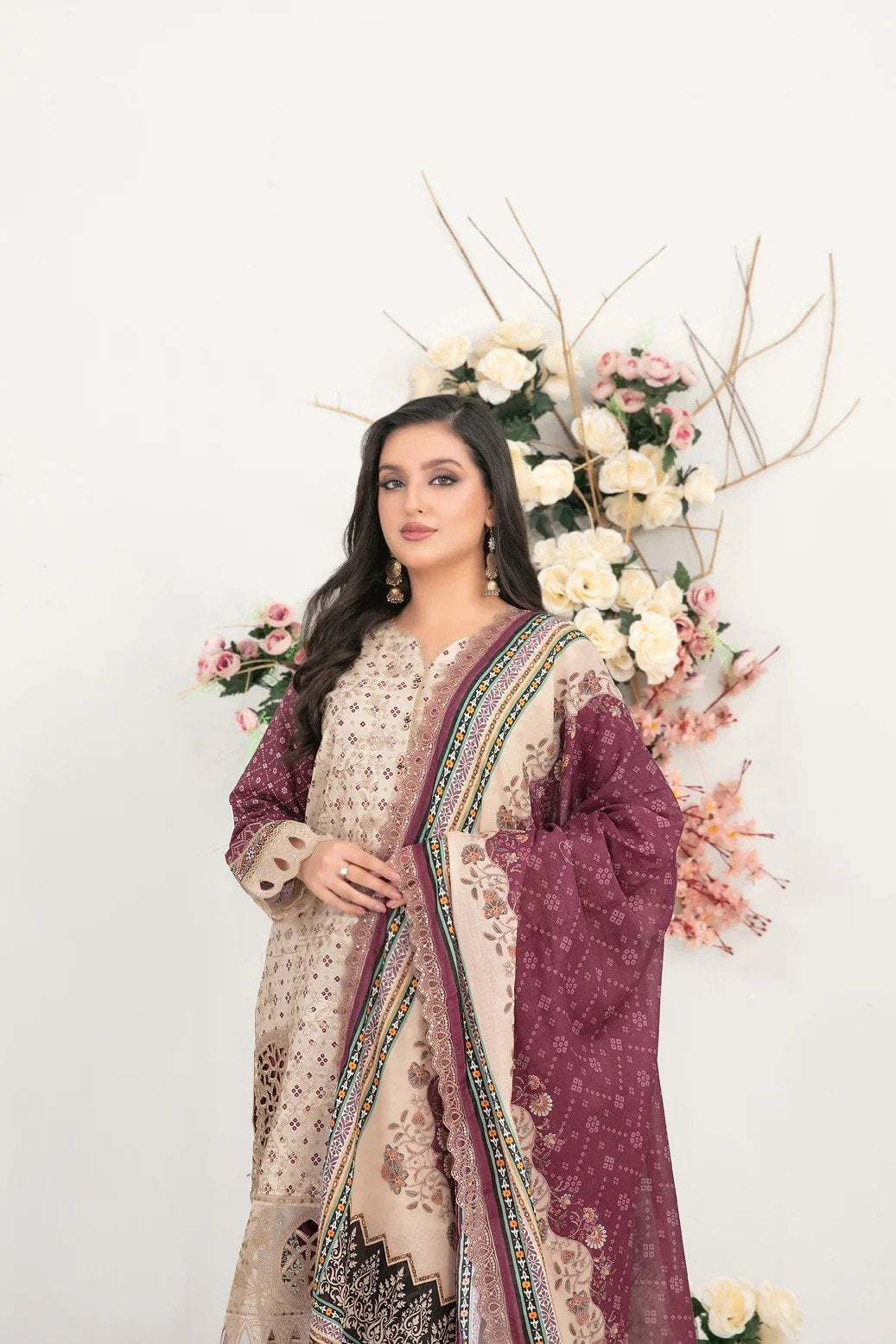 Tawakkal 3Pc Embroidered Lawn Suit D-3259-Alhena gulbuy.com
