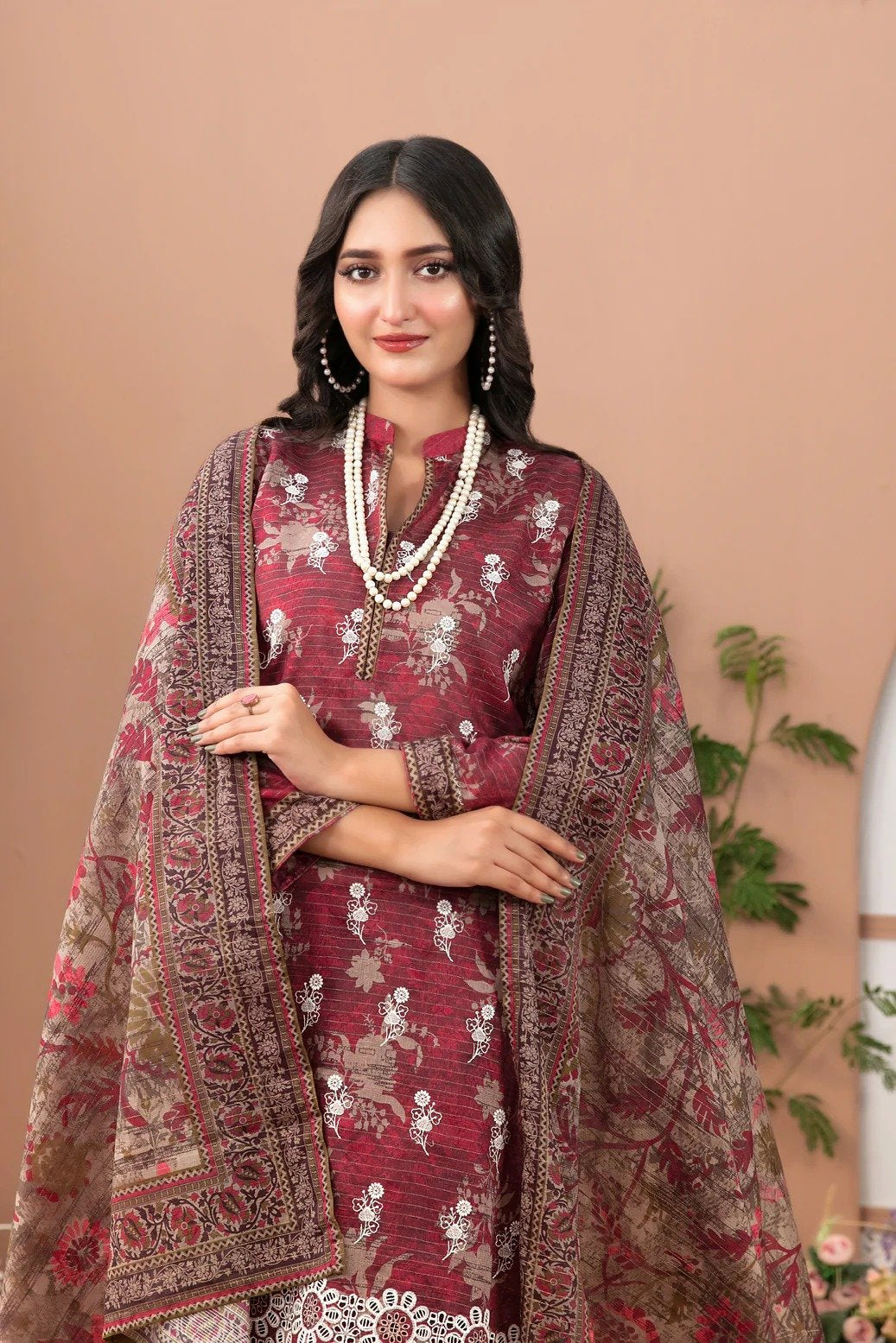 Tawakkal 3Pc Embroidered Lawn Suit D-2055-Basma gulbuy.com