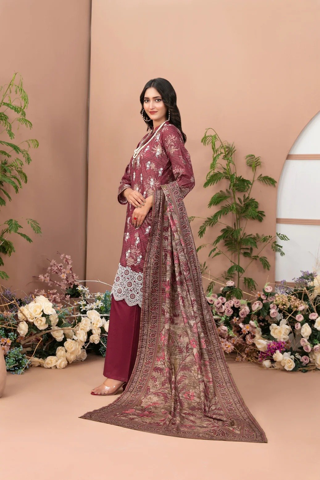 Tawakkal 3Pc Embroidered Lawn Suit D-2055-Basma gulbuy.com