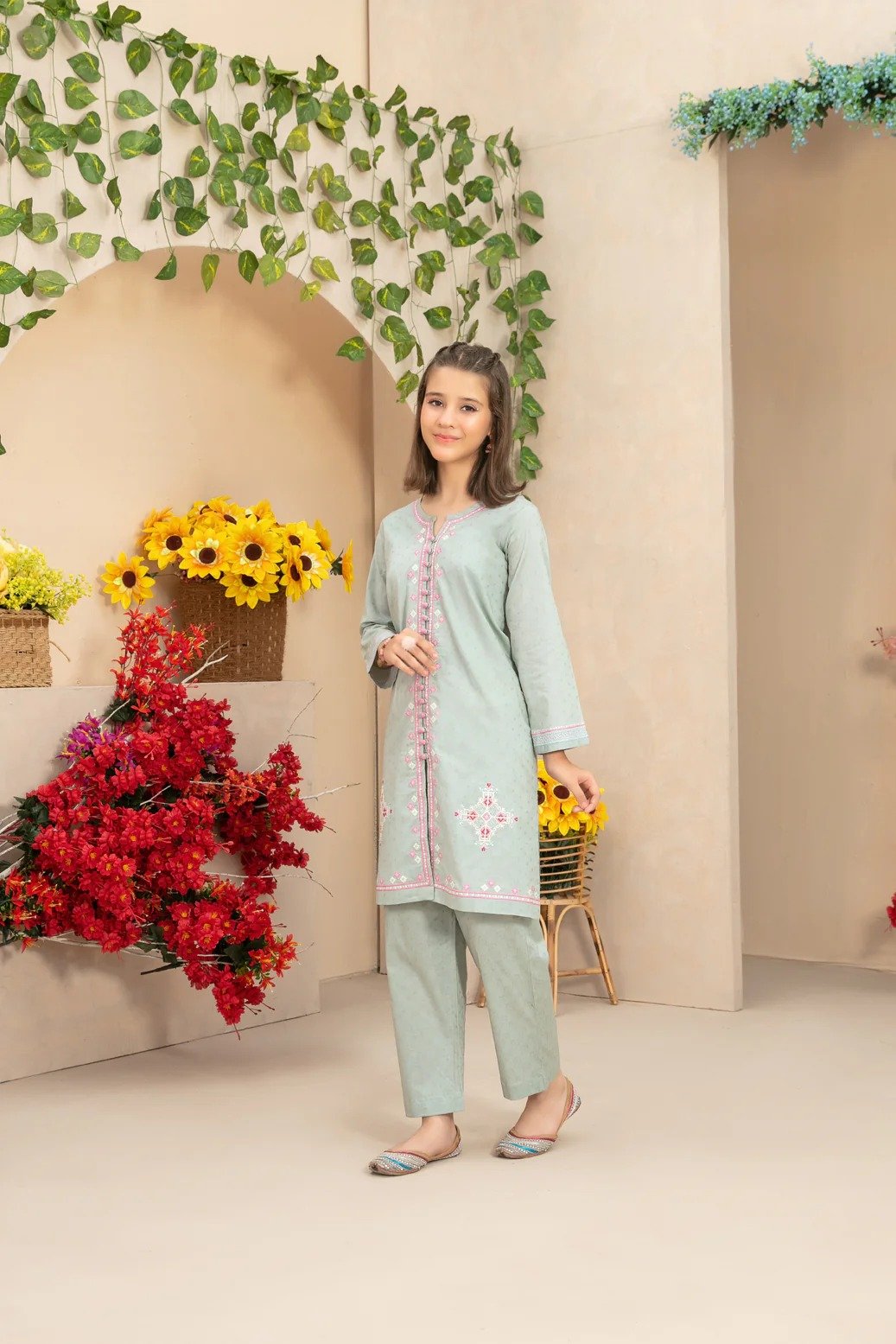 Tawakkal 2Pc Printed Lawn Kids Suit D-1673 gulbuy.com