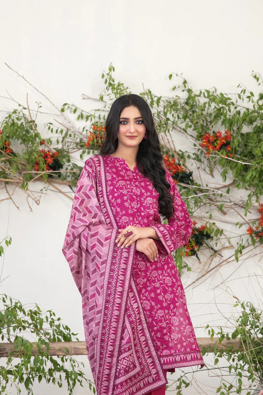Tawakkal 3Pc Embroidered Lawn Suit D-3076-Faliha gulbuy.com