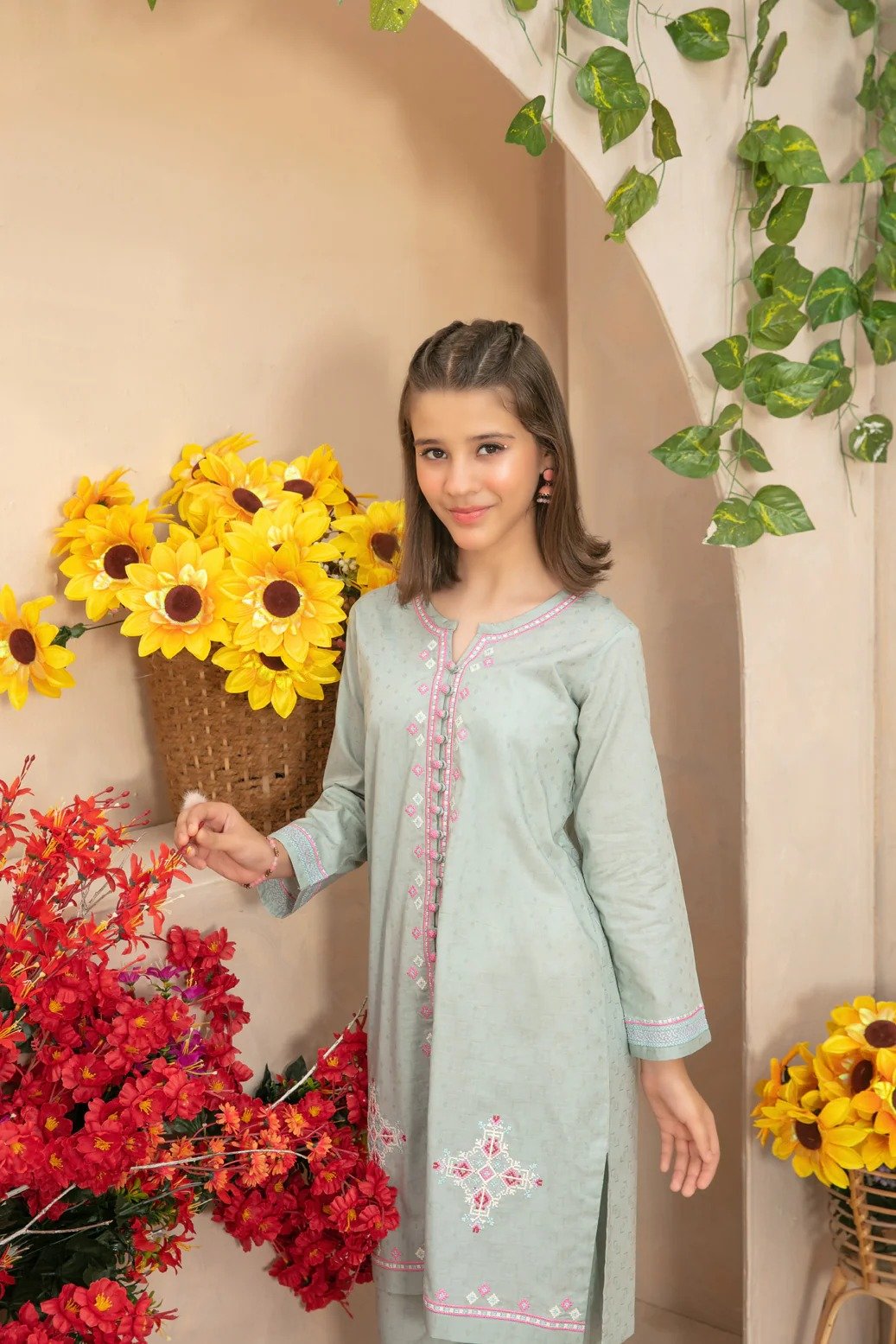 Tawakkal 2Pc Printed Lawn Kids Suit D-1673 gulbuy.com