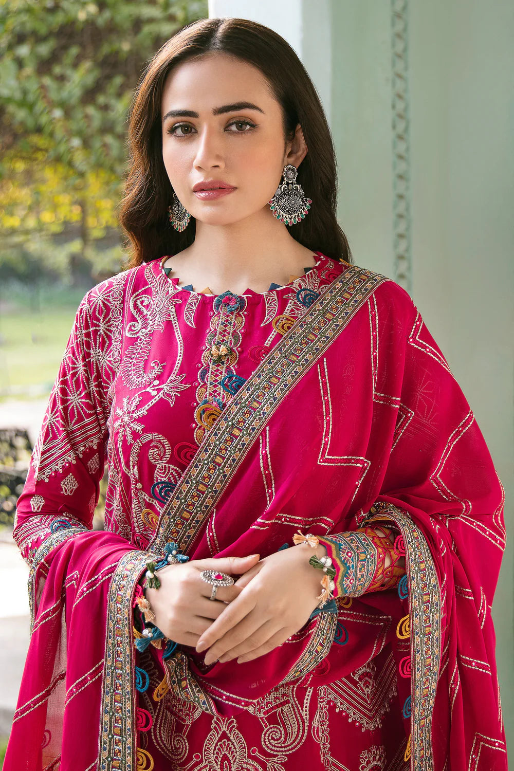 Jazmin 3Pc Embroidered Lawn Suit SL22-D2 gulbuy.com