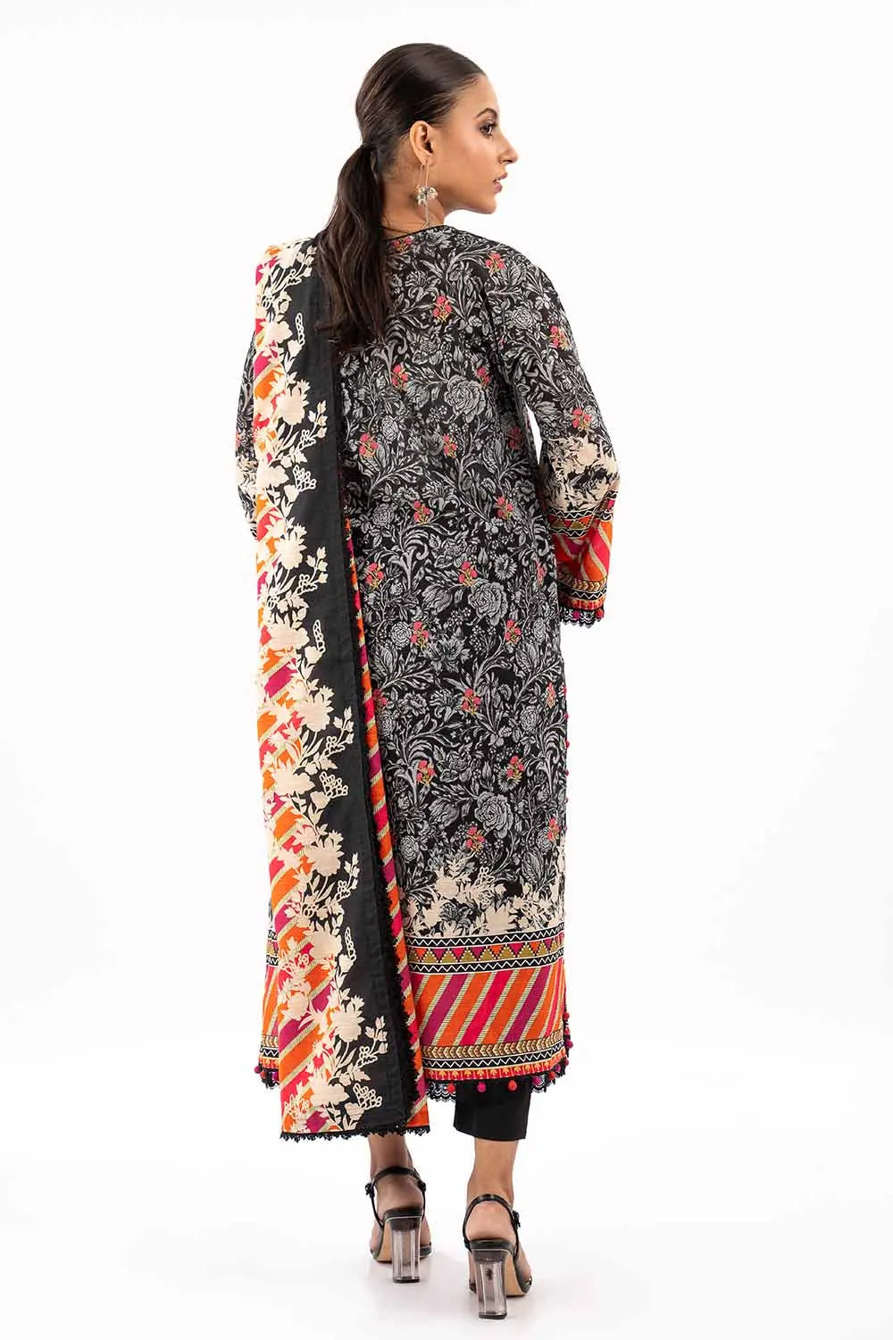 GulAhmed 3Pc Printed Khaddar Suit WNS-42104 gulbuy.com