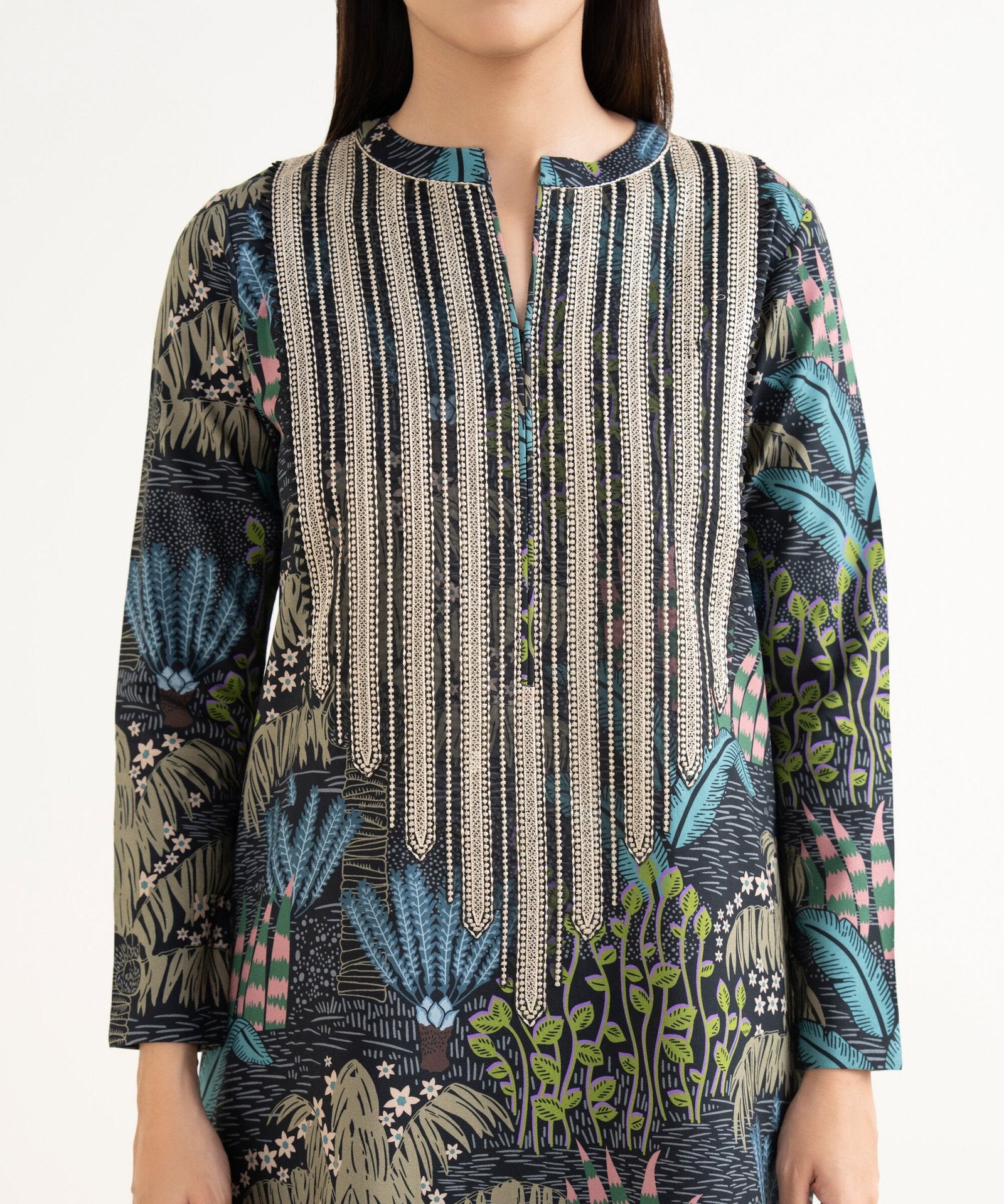 Sapphire 3Pc Embroidered Lawn Suit 000EDYCODE10 gulbuy.com