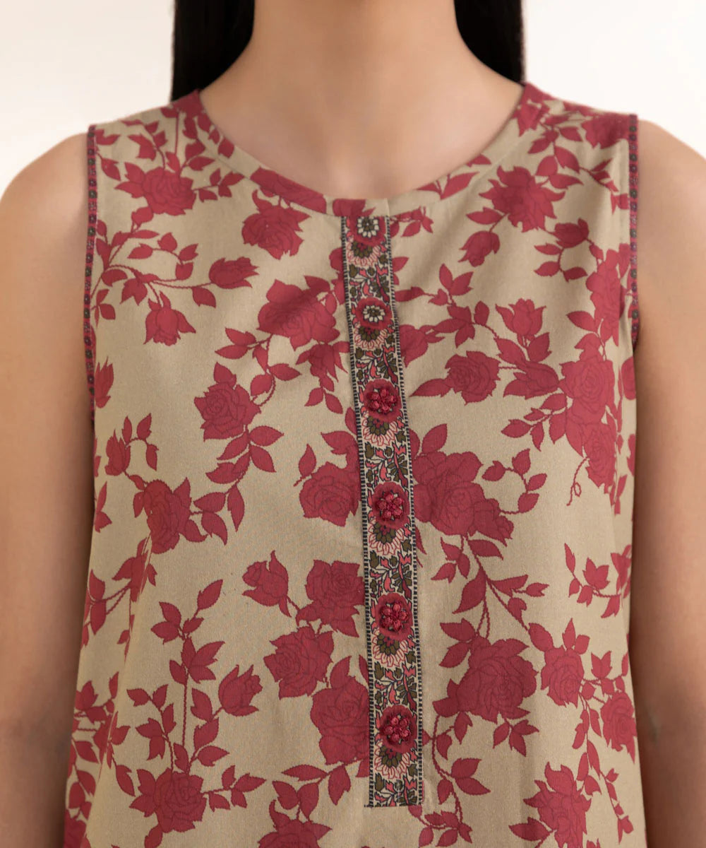 Sapphire 3Pc Embroidered Khaddar Suit 00U3PDY24V81 gulbuy.com