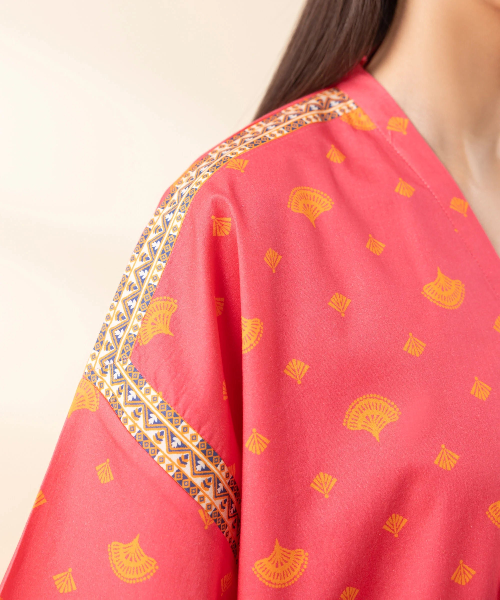 Sapphire 3Pc Printed Lawn Suit 00U3PDY25V47 gulbuy.com