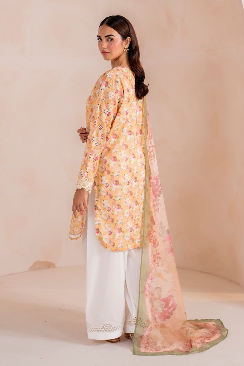 BAROQUE 3PC EMBROIDERED PRINTED LAWN SUIT (BQU-UF-D709) gulbuy.com