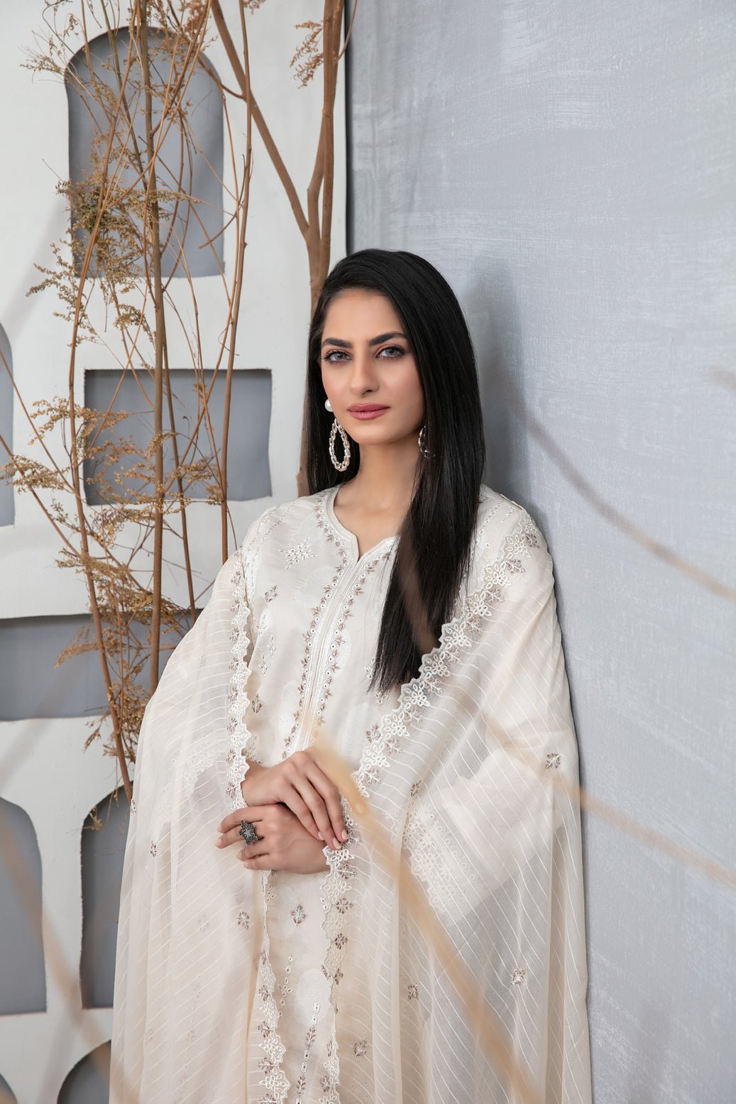 Tawakkal 3Pc Embroidered Lawn Suit D-1099-Izara gulbuy.com