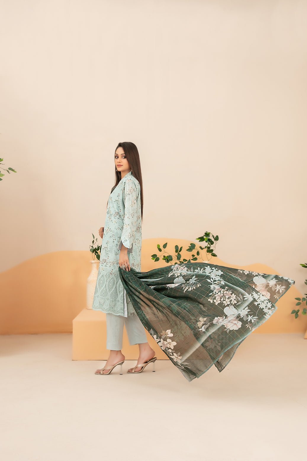 Tawakkal 3Pc Embroidered Lawn Suit D-3502-Zyra gulbuy.com