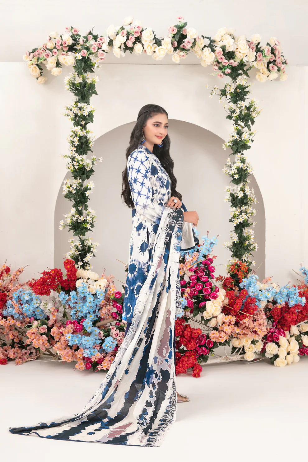 Tawakkal 3Pc Embroidered Lawn Suit D-1397 gulbuy.com