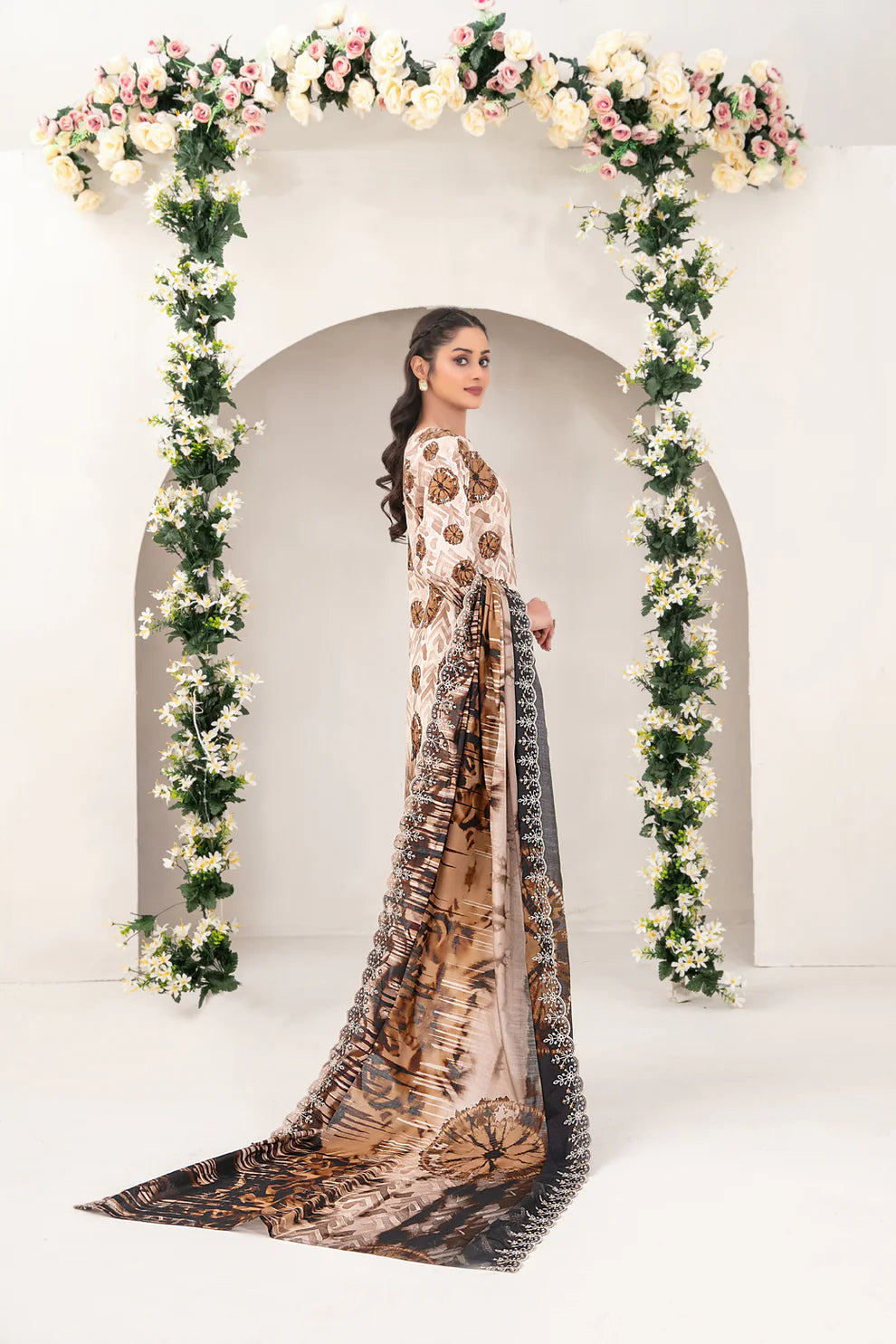 Tawakkal 3Pc Embroidered Lawn Suit D-1392 gulbuy.com