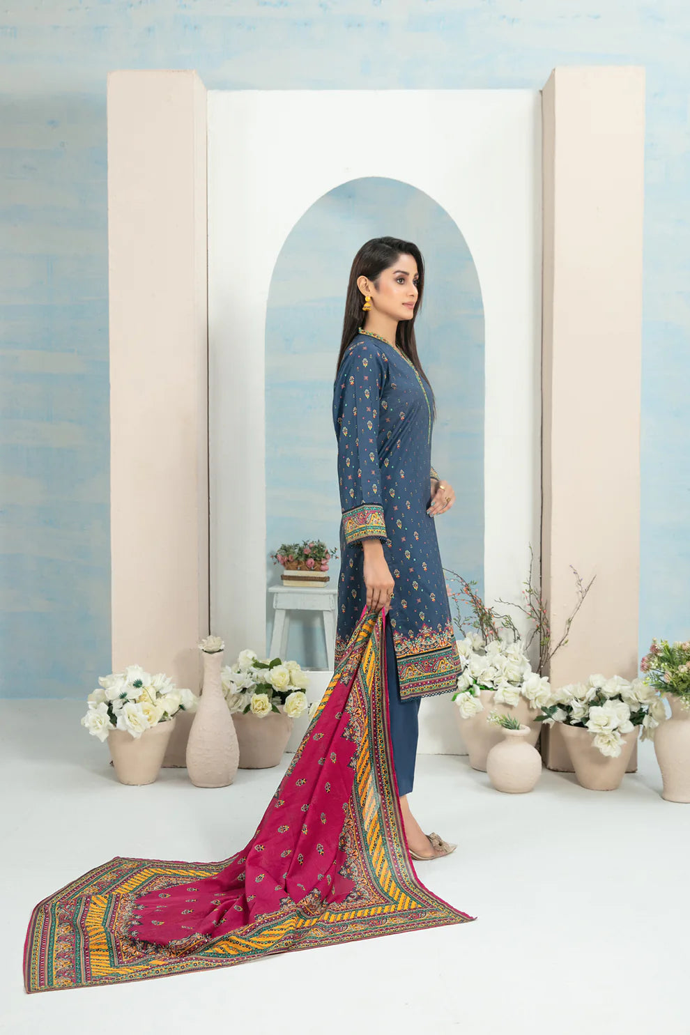Tawakkal 3Pc Embroidered Lawn Suit D-3636 gulbuy.com