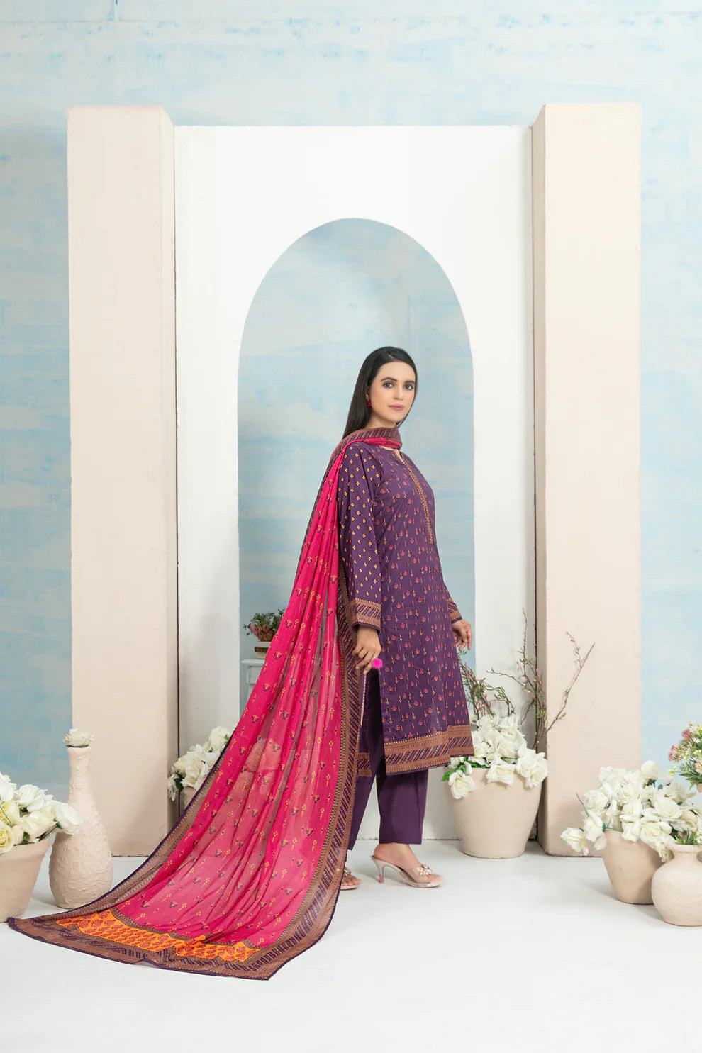Tawakkal 3Pc Embroidered Lawn Suit D-3639 gulbuy.com