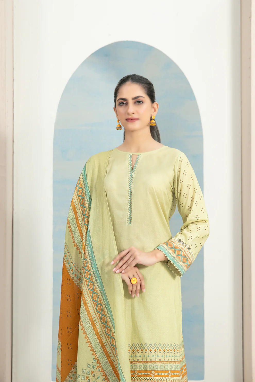 Tawakkal 3Pc Embroidered Lawn Suit D-3640 gulbuy.com
