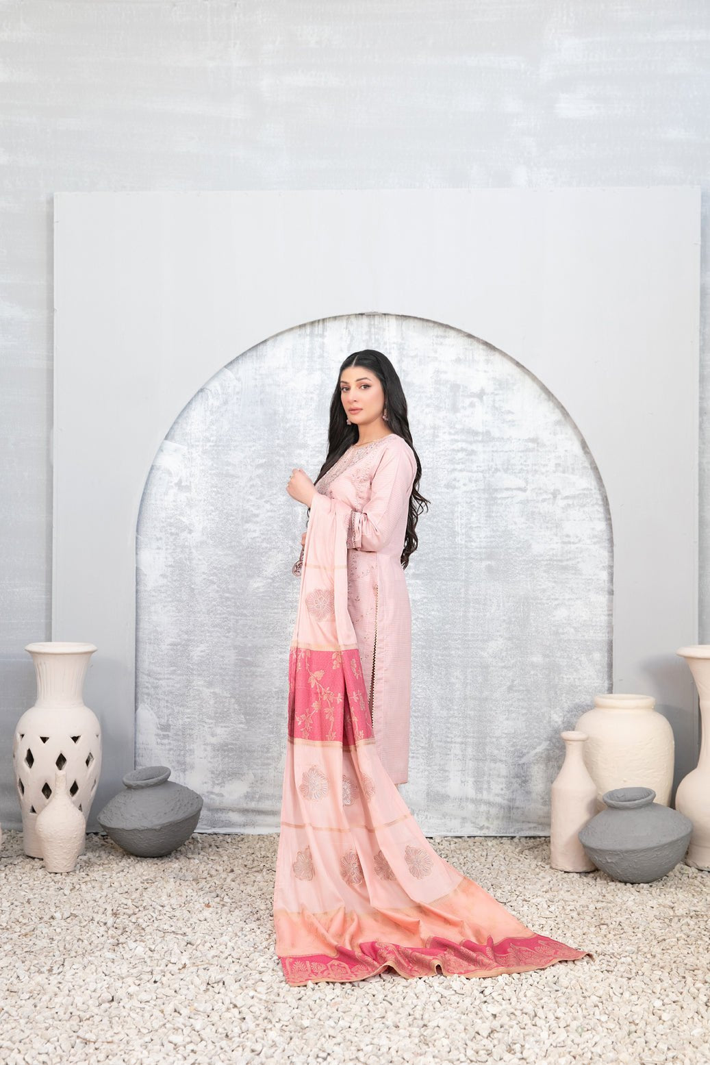 Tawakkal 3Pc Embroidered Lawn Suit D-1025-Mabel gulbuy.com