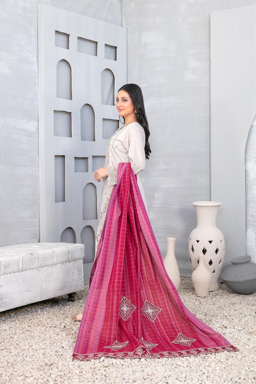 Tawakkal 3Pc Embroidered Lawn Suit D-1021-Mabel gulbuy.com