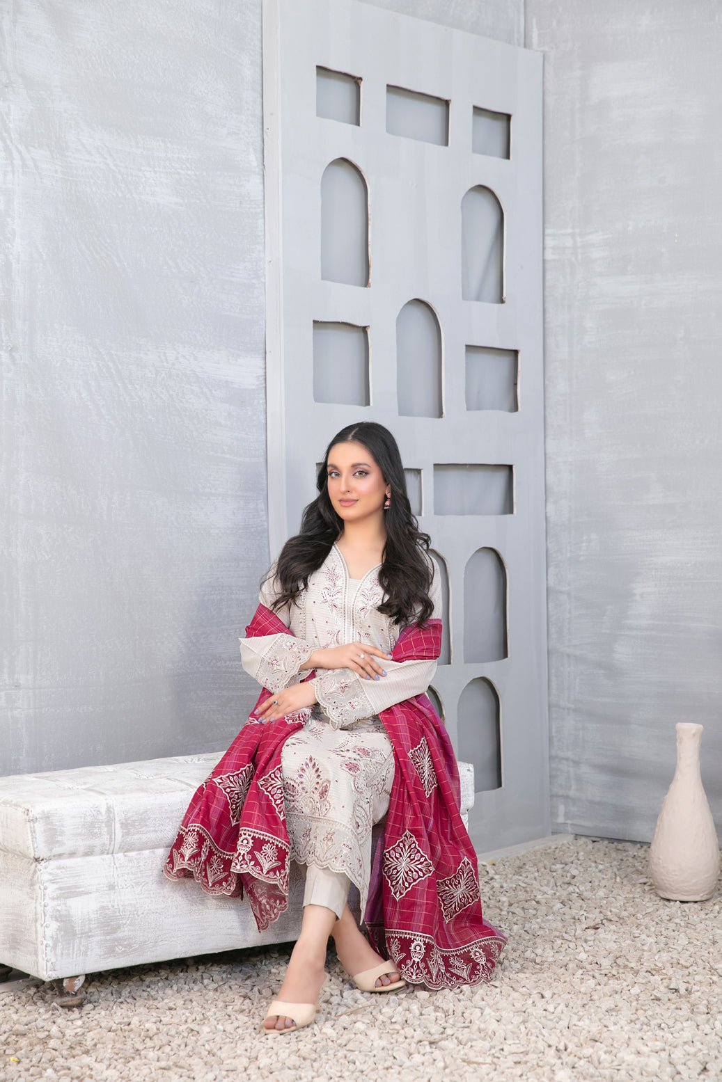 Tawakkal 3Pc Embroidered Lawn Suit D-1021-Mabel gulbuy.com