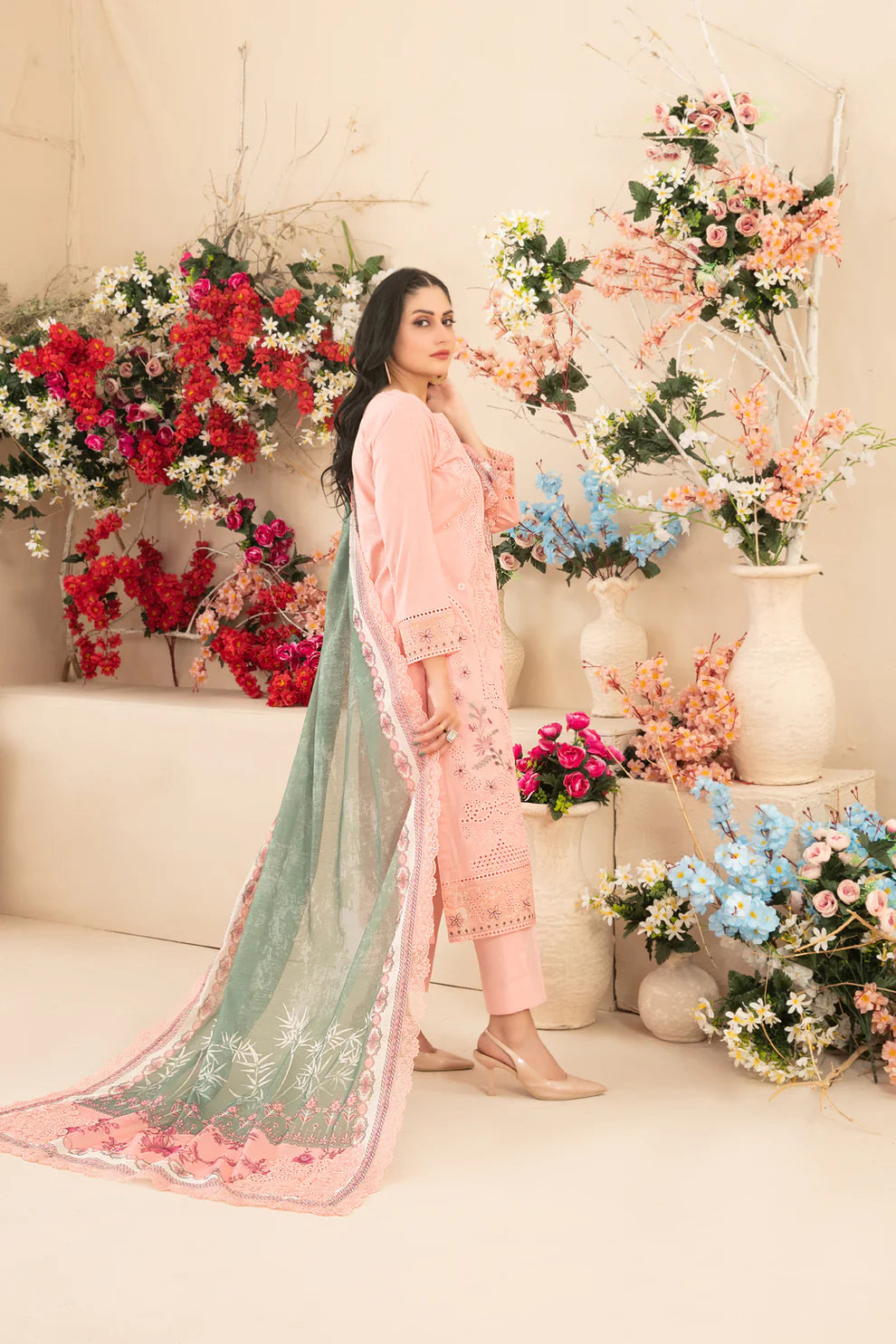 Tawakkal 3Pc Embroidered Lawn Suit D-1152 gulbuy.com