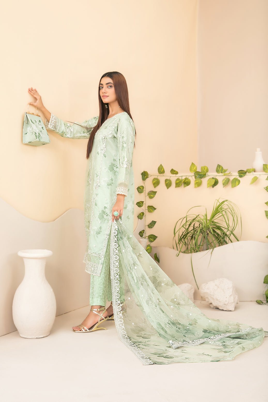 Tawakkal 3Pc Embroidered Viscose Suit D-3925-Nurcan gulbuy.com