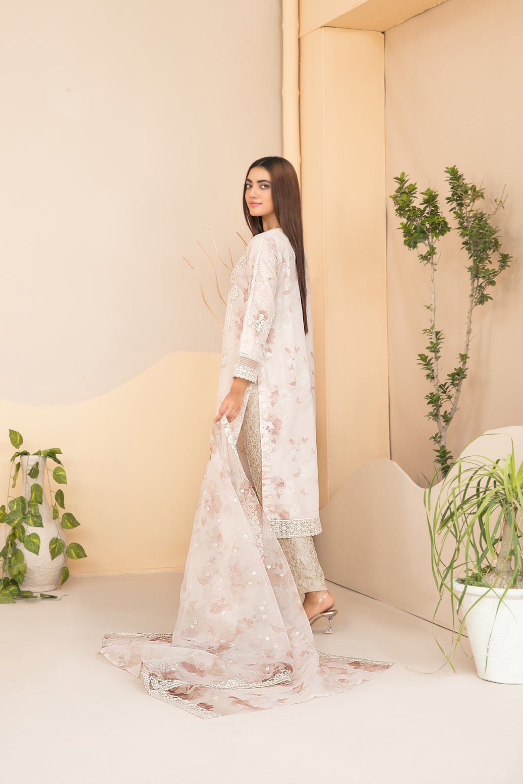 Tawakkal 3Pc Embroidered Viscose Suit D-3927-Nurcan gulbuy.com