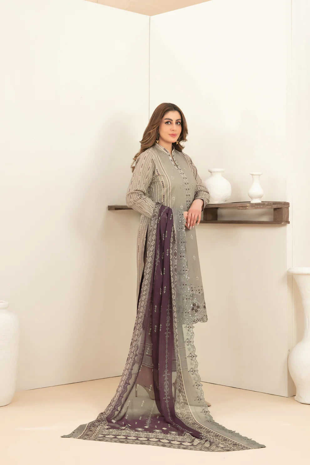 Tawakkal 3Pc Embroidered Lawn Suit D-1114 gulbuy.com