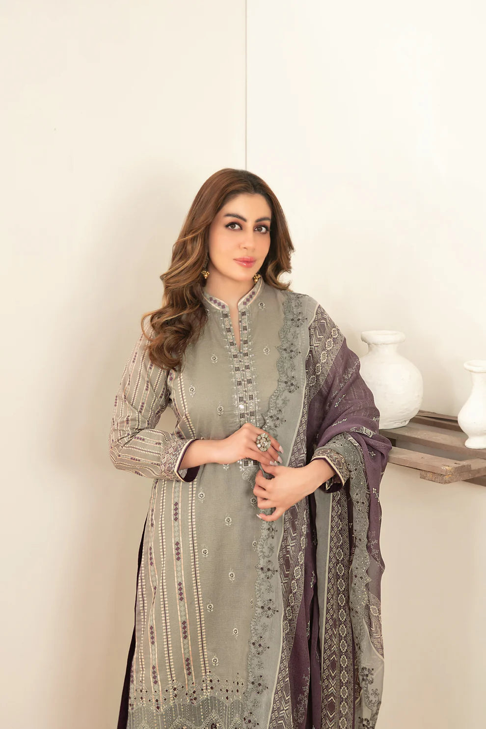 Tawakkal 3Pc Embroidered Lawn Suit D-1114 gulbuy.com