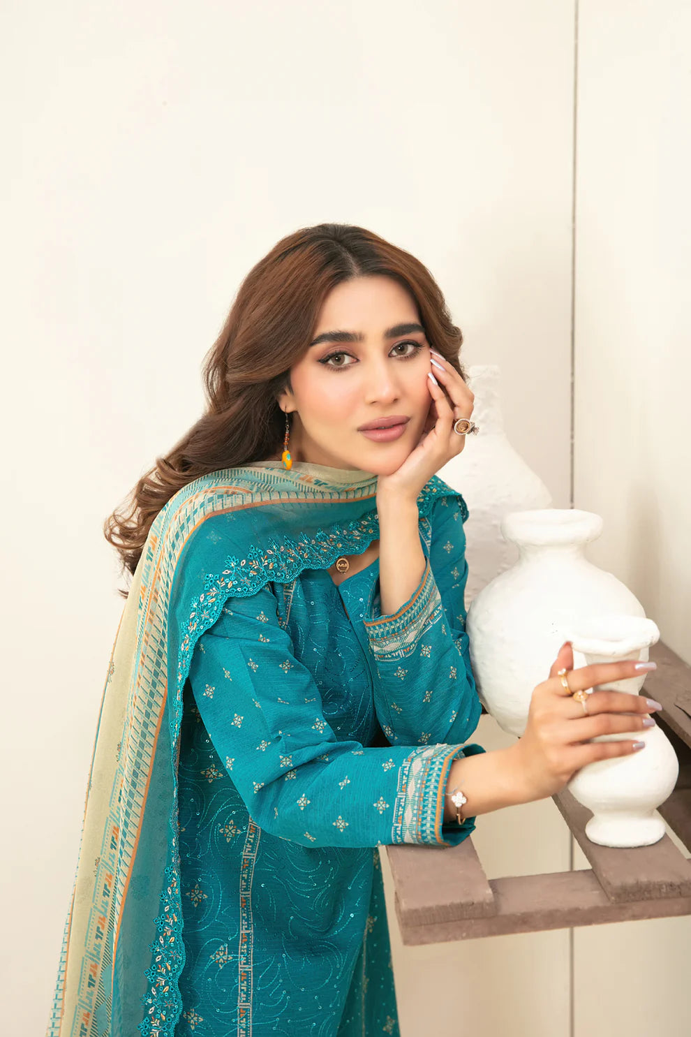 Tawakkal 3Pc Embroidered Lawn Suit D-1120 gulbuy.com