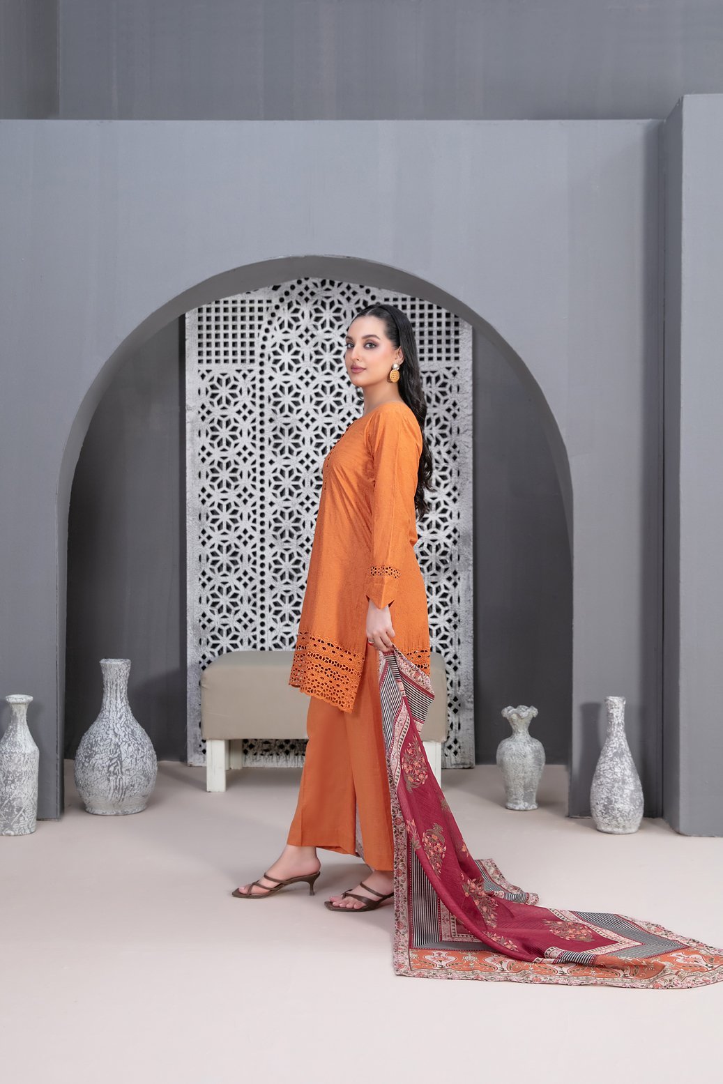 Tawakkal 3 Piece Embroidered Lawn Suit (D-3208)