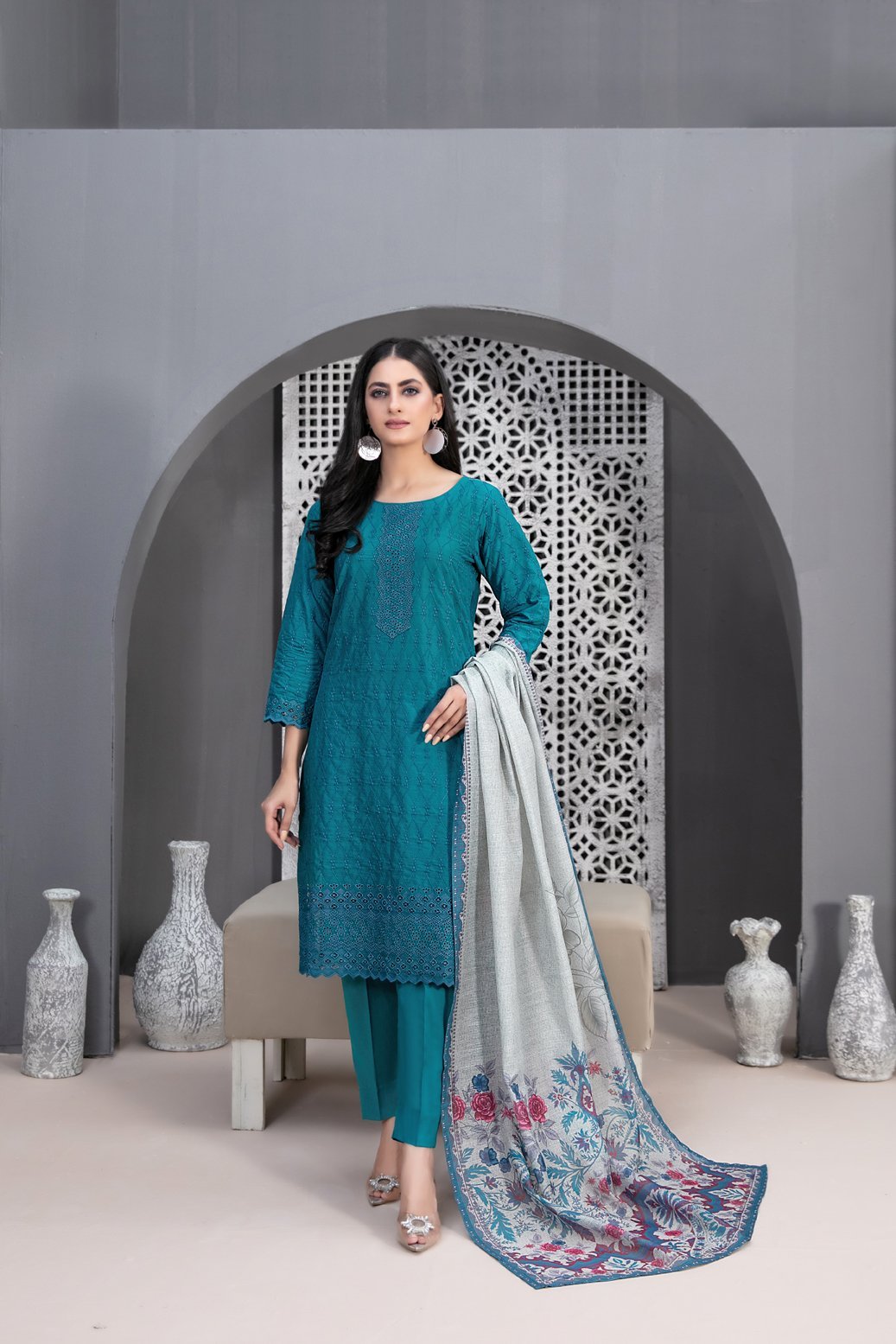Tawakkal 3 Piece Embroidered Lawn Suit (D-3211)