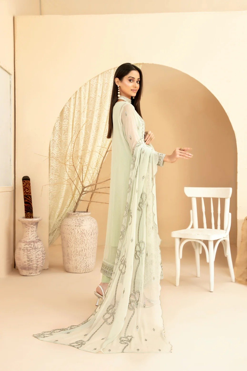 Tawakkal 3Pc Embroidered Lawn Suit D-2215-Signy gulbuy.com
