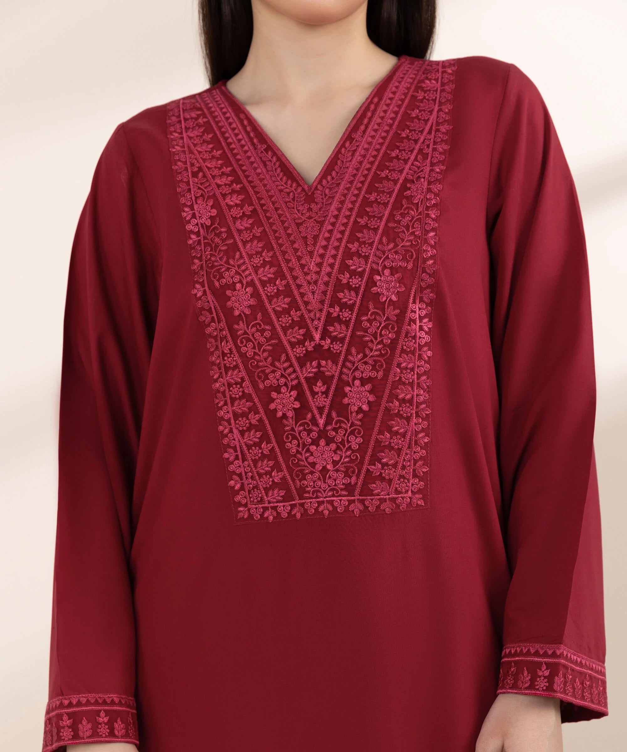 Sapphire 2Pc Embroidered Lawn Suit 0PRESTW25V15-999 gulbuy.com