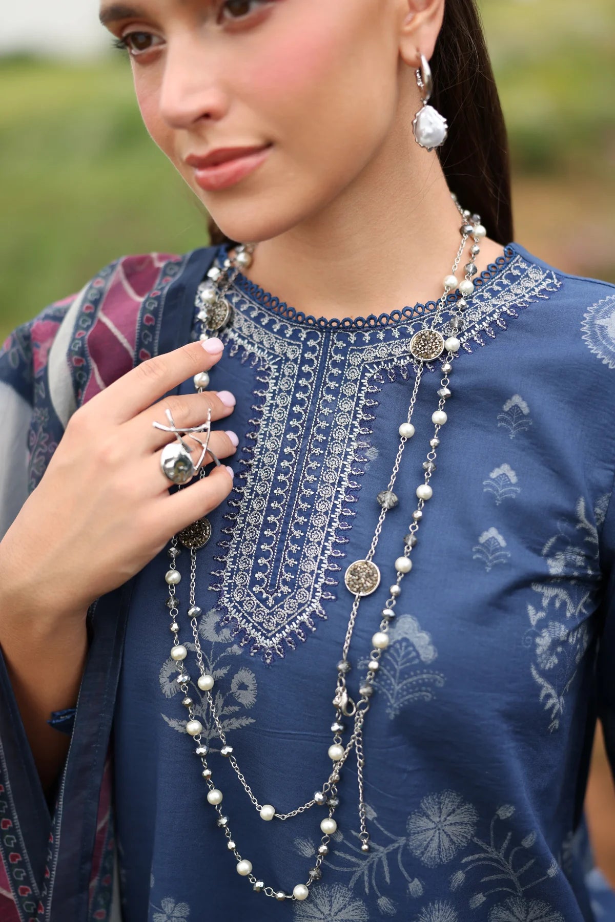 Xenia 3Pc Embroidered Lawn Suit BLUETTE gulbuy.com