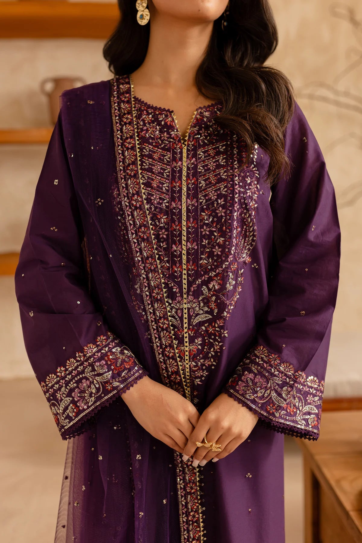 Batik 3Pc Embroidered Lawn Suit Cyelin gulbuy.com