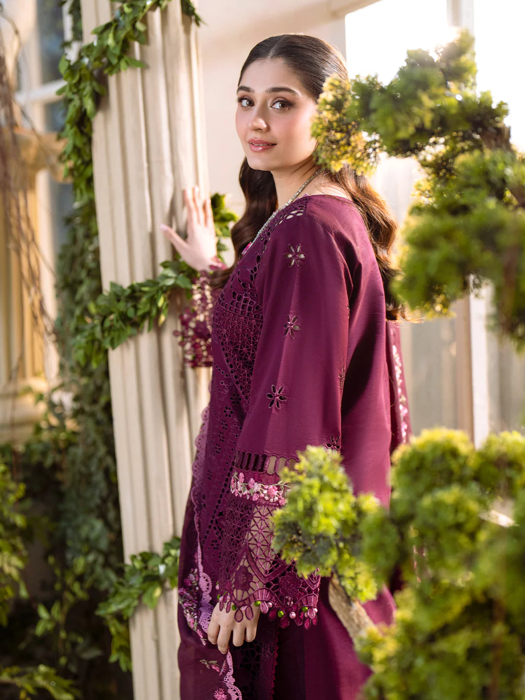Binilyas 3Pc Embroidered Lawn Suit 106-A gulbuy.com
