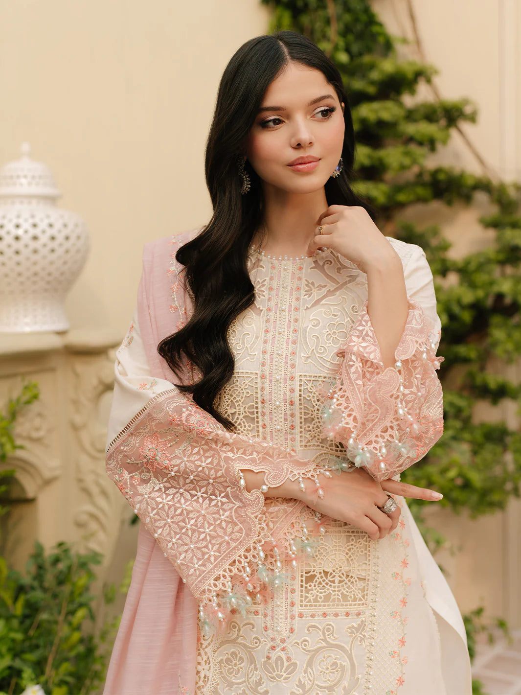 Binilyas 3Pc Embroidered Lawn Suit 107-B gulbuy.com