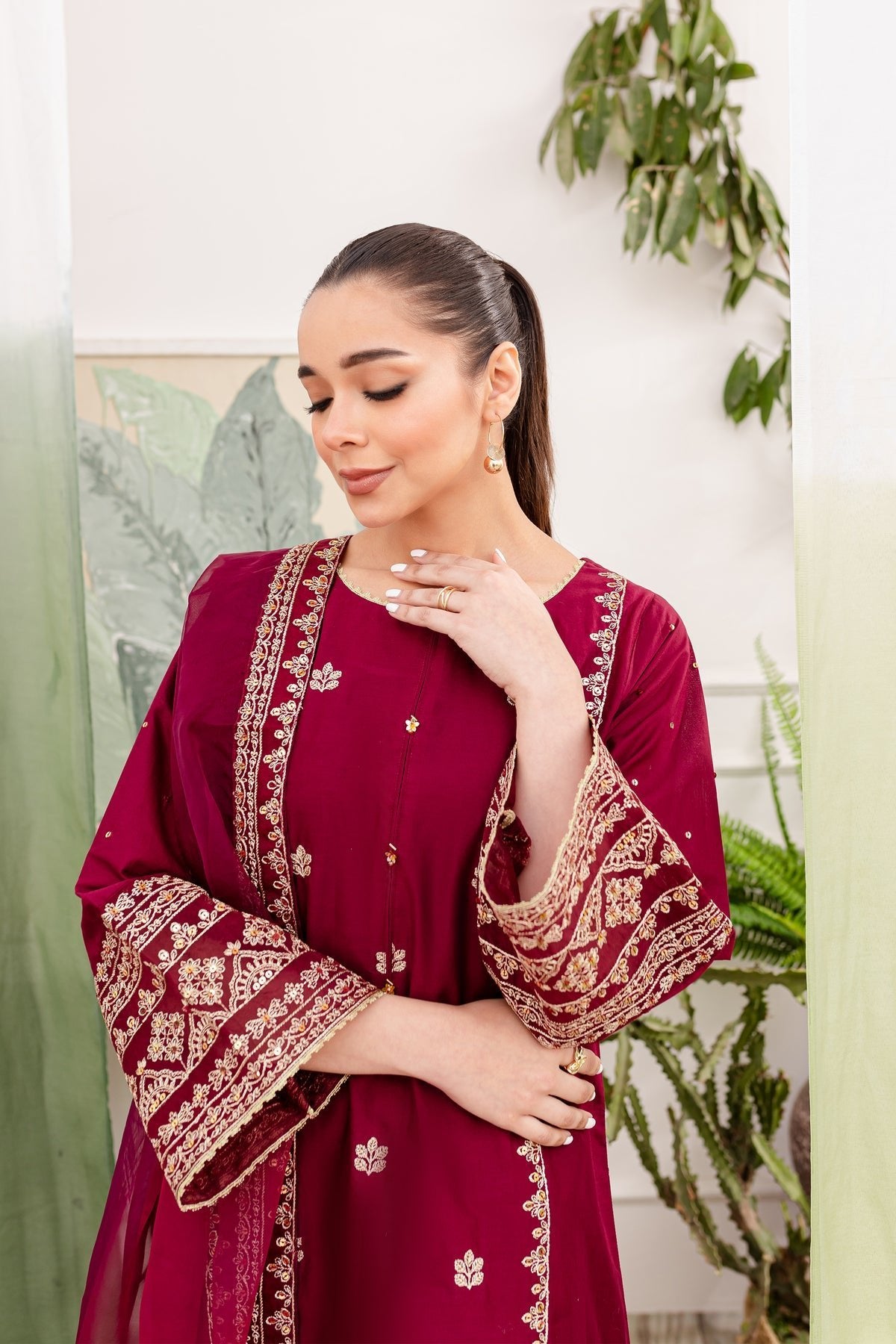 Batik 3Pc Embroidered Lawn Suit (Kestrel-3pc) gulbuy.com