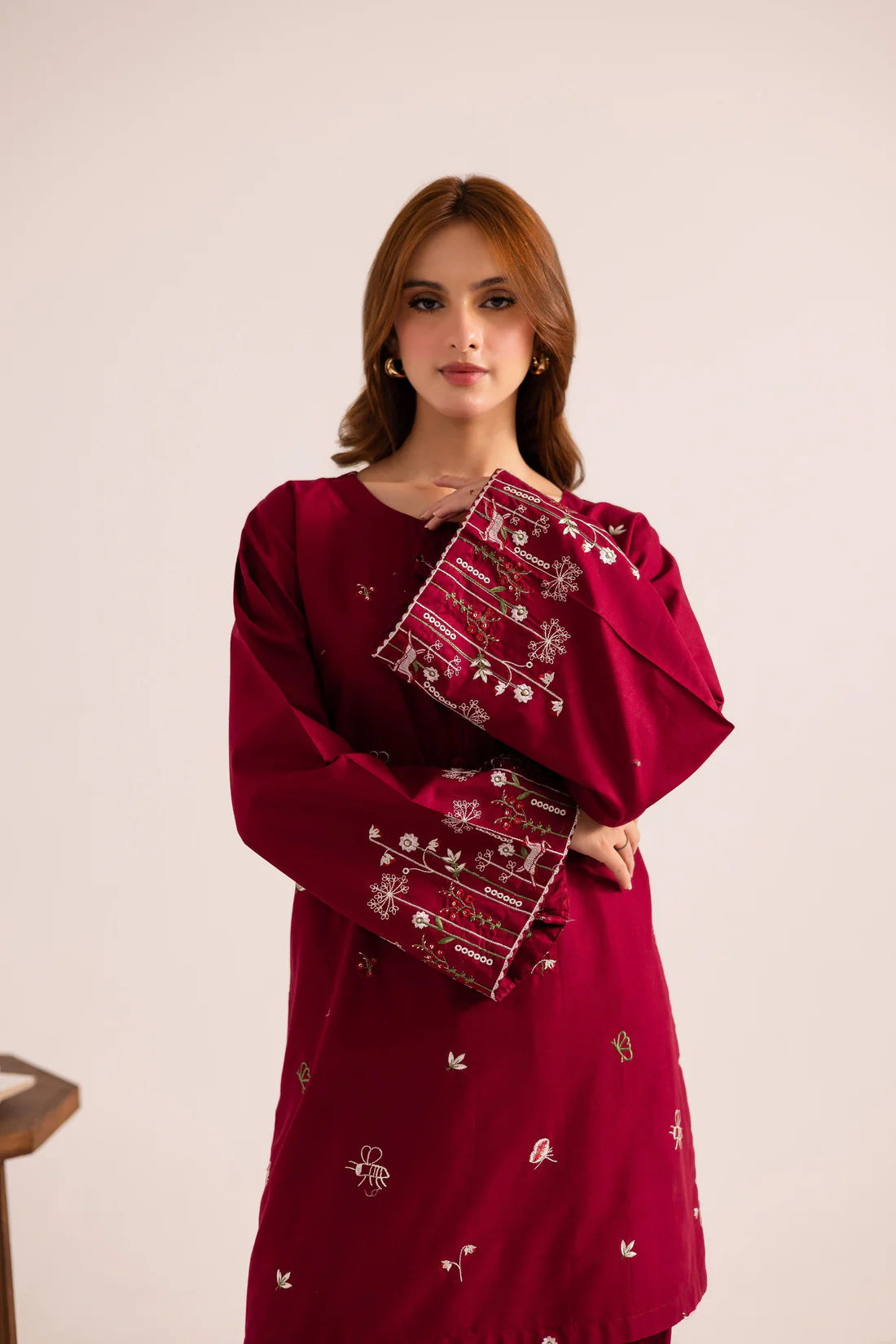 Silayi Pret 2Pc Embroidered Lawn Suit 1146 gulbuy.com