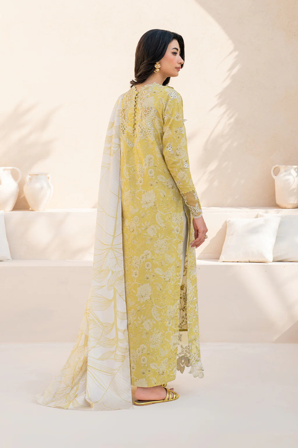 Iznik 3Pc Embroidered Lawn Suit EFL-08 gulbuy.com
