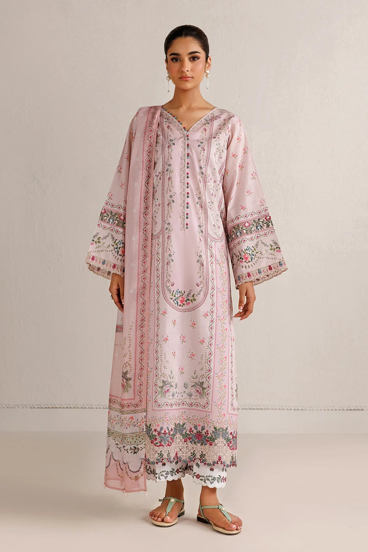 Baroque 3Pc Embroidered Lawn Suit UF-4513