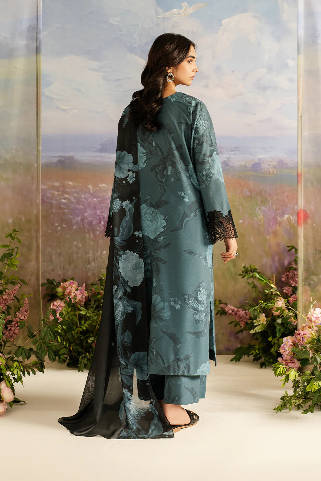 Iznik 3Pc Printed Lawn Suit UE-444 gulbuy.com