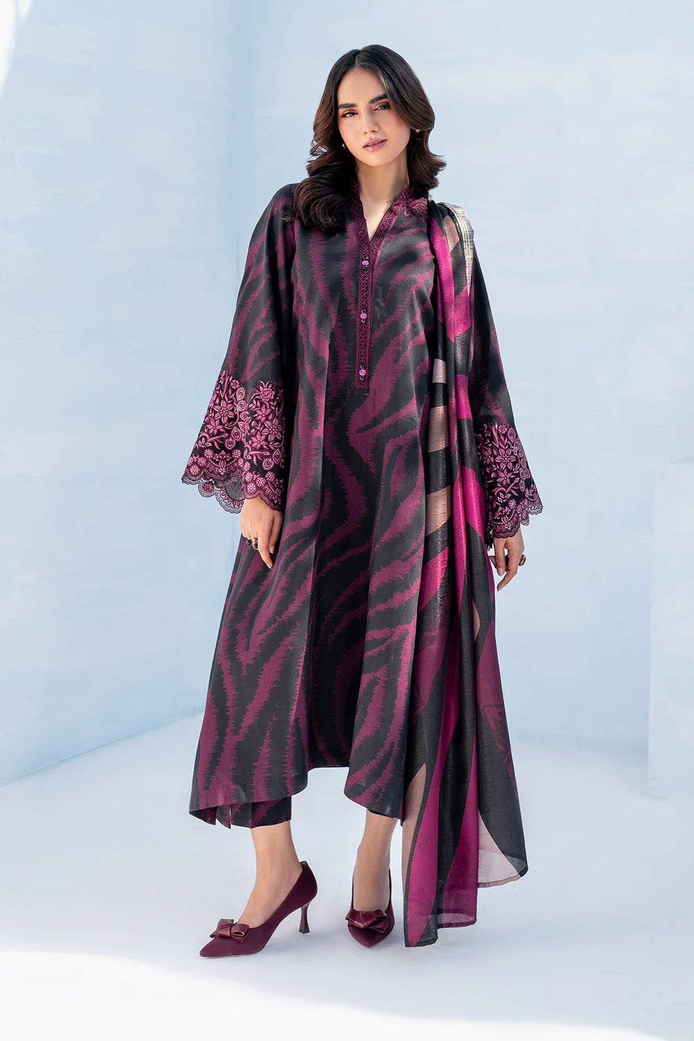 Baroque 3Pc Embroidered Viscose?Silk Suit UF-4056 gulbuy.com